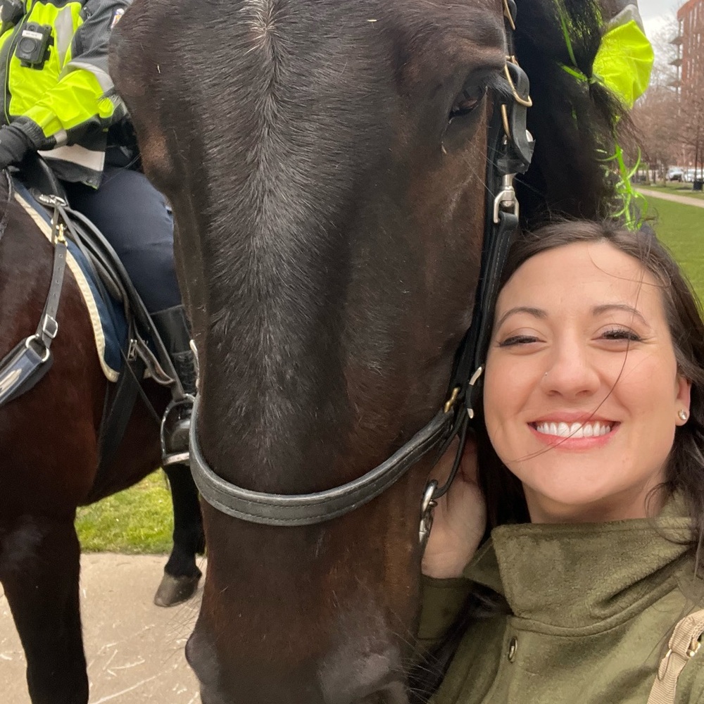 Meet your Posher, Victoria